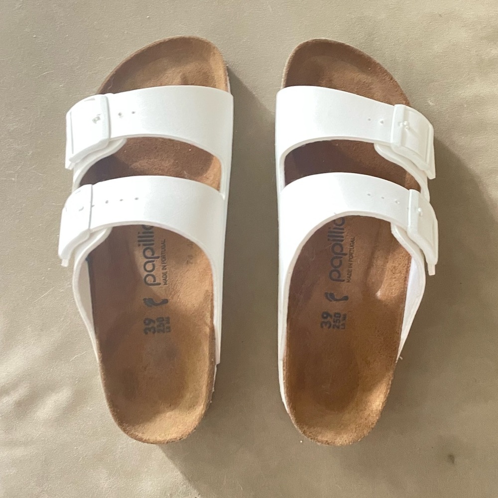 Platform white Birkenstocks